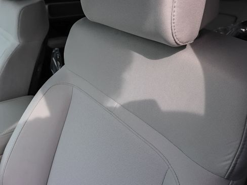 New 2026 Hyundai Santa Fe SE image 29