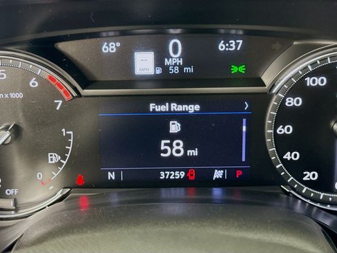 Used 2023 Cadillac CT4 Luxury w/ Sun And Sound Package RWD image 13