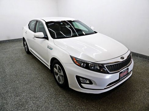 Used 2015 Kia Optima LX w/ Hybrid Convenience Package FWD image 3