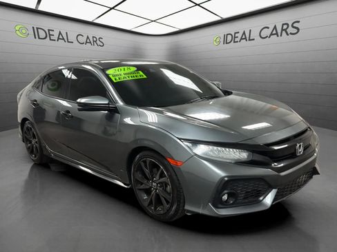 Used 2018 Honda Civic Sport Touring image 3