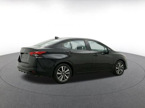 Used 2025 Nissan Versa SV FWD image 8