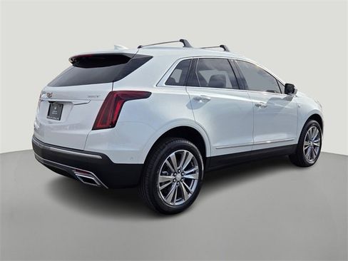 New 2026 Cadillac XT5 Premium Luxury w/ Driver Assist Package image 4