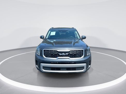 Used 2023 Kia Telluride EX AWD/4WD image 3