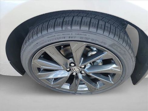 New 2026 Toyota Corolla SE image 12