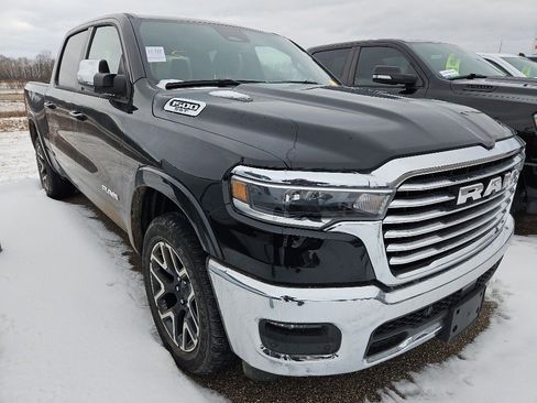 Used 2025 RAM 1500 Laramie image 3