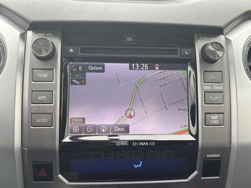 Used 2014 Toyota Tundra Platinum image 4