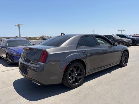 Used 2021 Chrysler 300 S RWD image 2