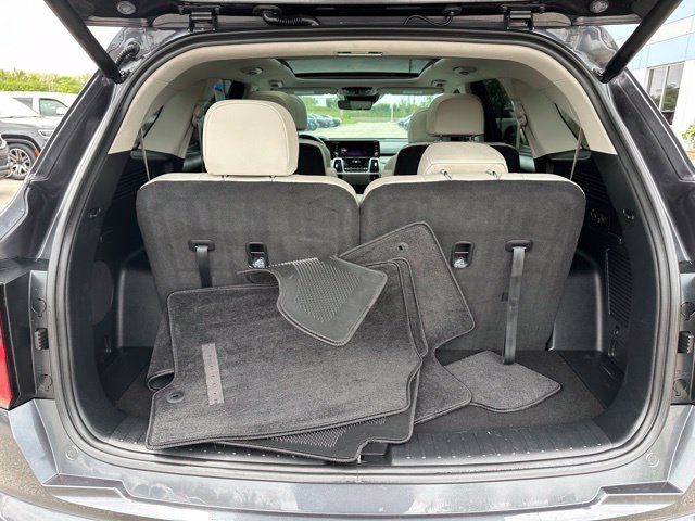Used 2023 Kia Sorento EX w/ Panoramic Sunroof Package FWD image 13