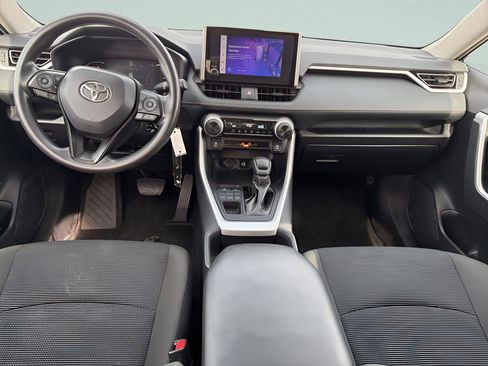 Used 2024 Toyota RAV4 LE image 17