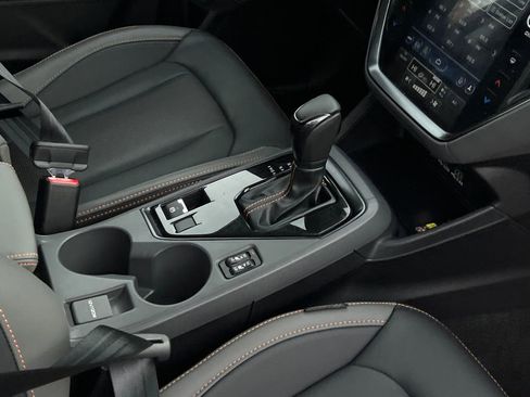 Certified 2025 Subaru Crosstrek 2.5i Limited w/ Crosstrek Mirror Package image 13