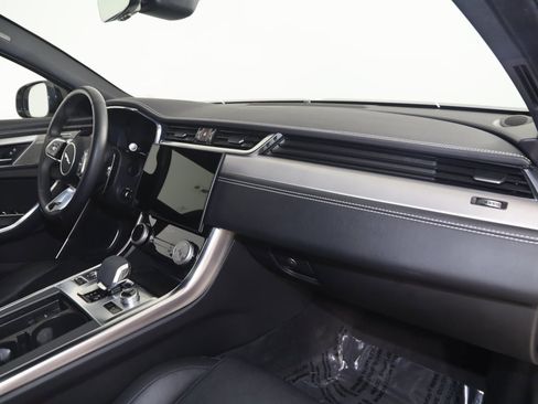 Used 2024 Jaguar XF R-Dynamic SE image 51
