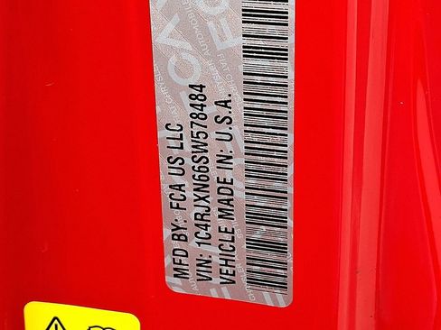 Certified 2025 Jeep Wrangler Unlimited Sport S 4xe image 28