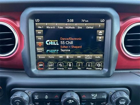 Used 2023 Jeep Gladiator Rubicon w/ LED Lighting Group image 22