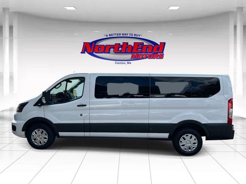 Used 2023 Ford Transit 350 XLT RWD image 6