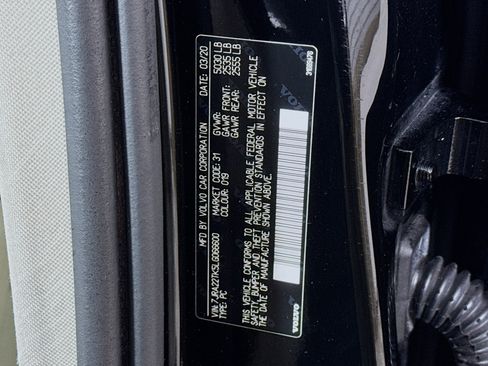 Used 2020 Volvo S60 T6 Momentum image 30