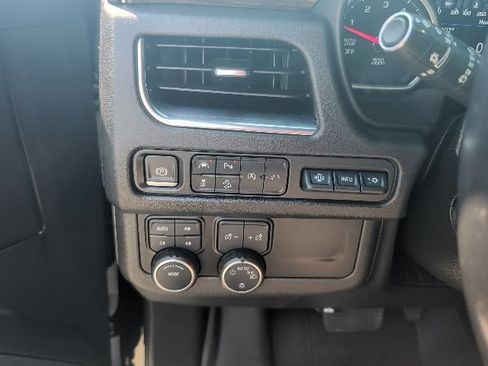 Used 2021 Chevrolet Tahoe High Country AWD/4WD image 15