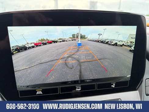 Used 2025 Chevrolet Blazer RS AWD/4WD image 19