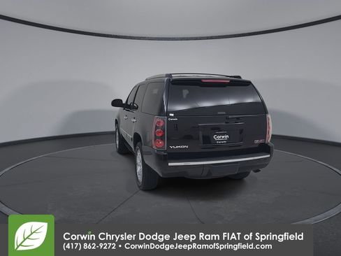 Used 2014 GMC Yukon Denali AWD/4WD image 12