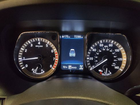 Used 2019 Nissan Titan S w/ S Utility Package AWD/4WD image 23