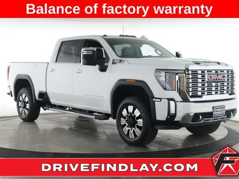 Used 2026 GMC Sierra 3500 Denali AWD/4WD image 1