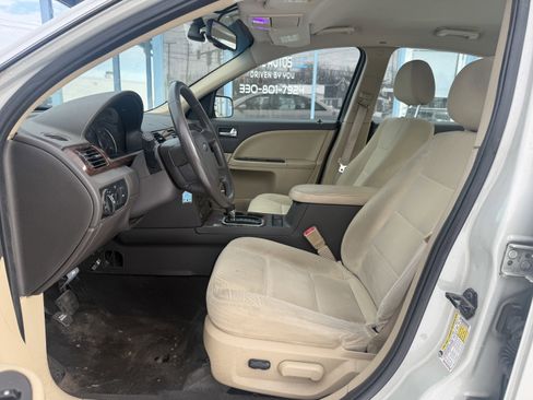 Used 2008 Ford Taurus SEL image 11