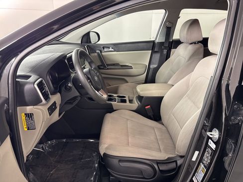 Used 2022 Kia Sportage LX FWD image 19