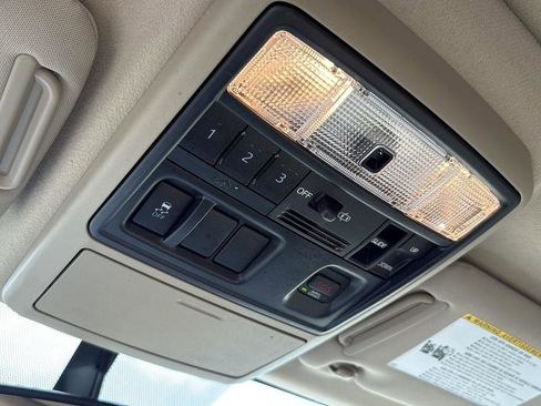 Used 2018 Toyota 4Runner Limited image 22