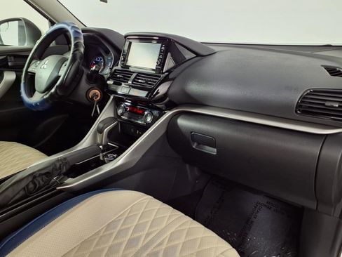 Used 2024 Mitsubishi Eclipse Cross ES image 7