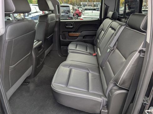 Used 2018 Chevrolet Silverado 1500 High Country w/ High Desert Package image 16