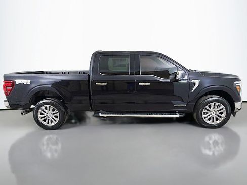 Used 2024 Ford F150 Lariat w/ Equipment Group 502A High AWD/4WD image 17
