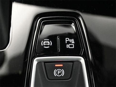 Certified 2025 Audi Q5 Premium w/ Convenience Package image 25