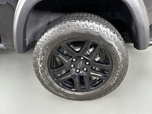 Used 2023 Chevrolet Colorado Trail Boss w/ Technology Package image 33