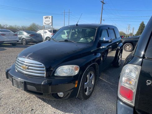 Used 2006 Chevrolet HHR LT w/ Preferred Equipment Group FWD image 2