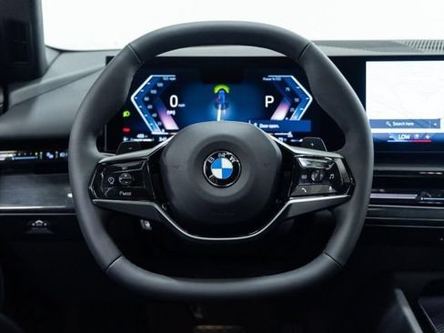 Certified 2026 BMW 530i xDrive AWD/4WD image 15