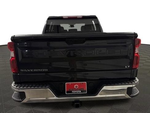 Used 2023 Chevrolet Silverado 1500 LT AWD/4WD image 6