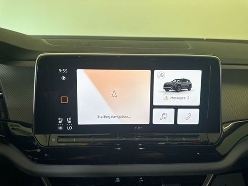 New 2026 Volkswagen Atlas Peak Edition AWD/4WD image 9