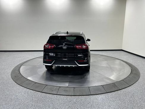 Used 2019 Kia Niro LX FWD image 8