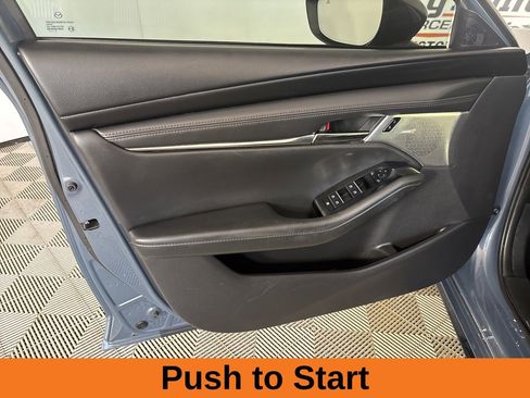 Used 2022 MAZDA MAZDA3 s image 8