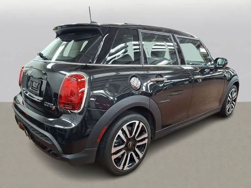 Used 2024 MINI Cooper S image 4