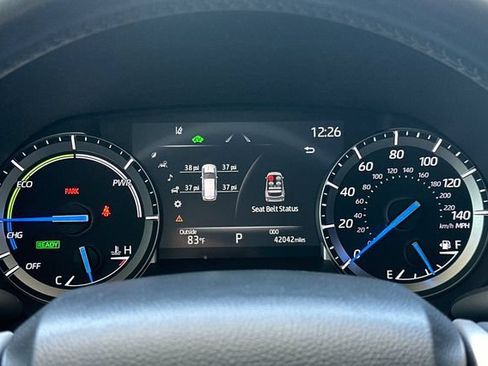 Used 2022 Toyota Highlander XLE AWD/4WD image 26