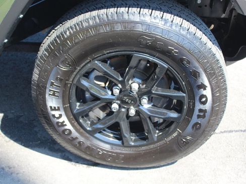 Used 2021 Jeep Gladiator Sport image 23