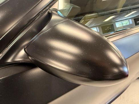Used 2013 BMW M3 Convertible RWD image 16