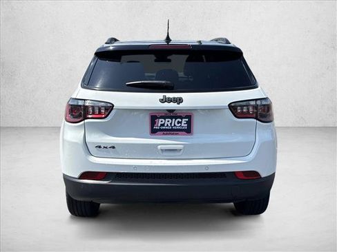 Used 2026 Jeep Compass Limited AWD/4WD image 8