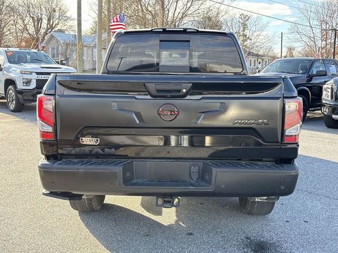 Used 2024 Nissan Titan PRO-4X w/ Pro-4x Convenience Package image 9