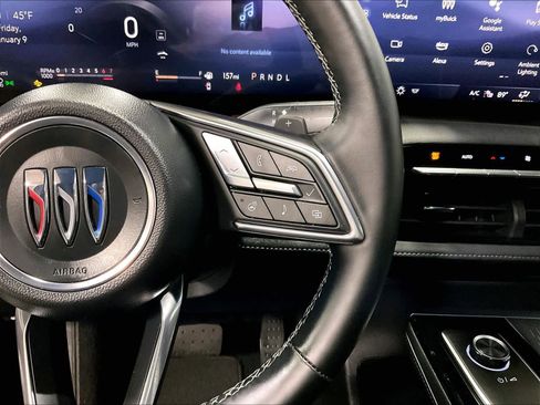 Used 2025 Buick Enclave Preferred image 24