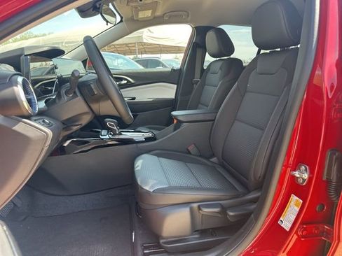 New 2026 Chevrolet Trax LT w/ Driver Confidence Package FWD image 9