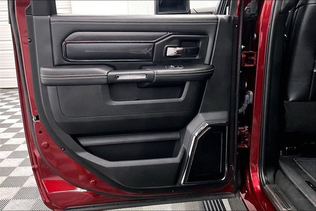 Used 2024 RAM 3500 Limited AWD/4WD image 22