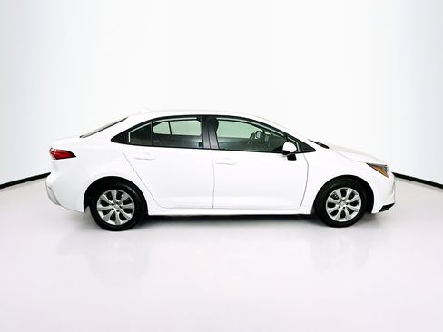 Used 2024 Toyota Corolla LE image 10