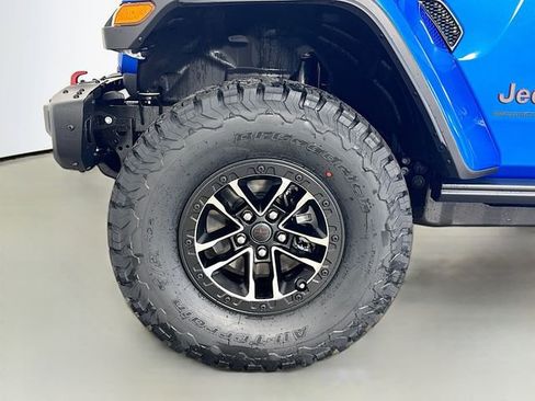 New 2026 Jeep Wrangler Unlimited Rubicon AWD/4WD image 35