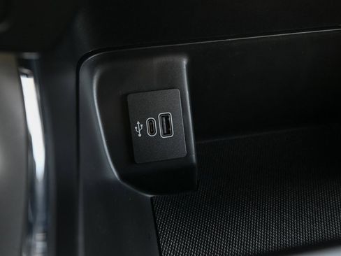 New 2025 Ford F150 XLT w/ Equipment Group 301A Standard image 35